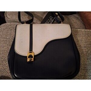Authenticated Gucci Equestrian Crossbody Black Calf‎ Leather Bag